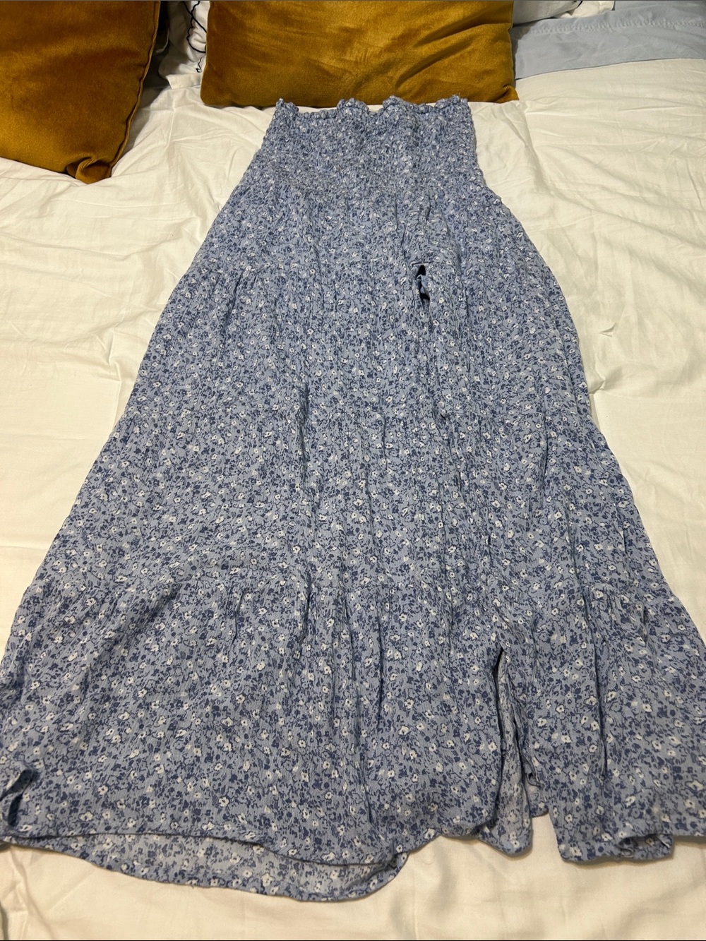 Abercrombie and fitch Smocked Waist Blue Floral Maxi skirt side slit xxs